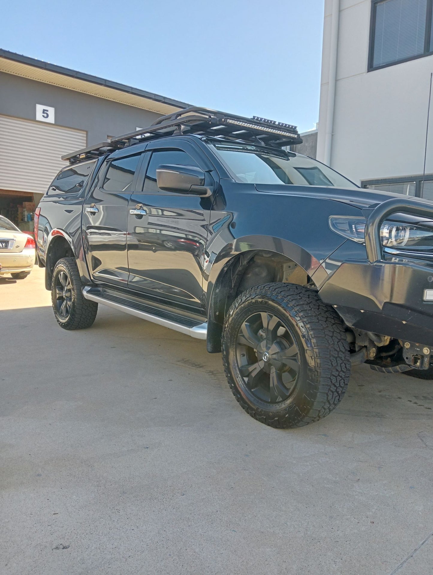 Isuzu D-max 2021+ 2" Lift Kit